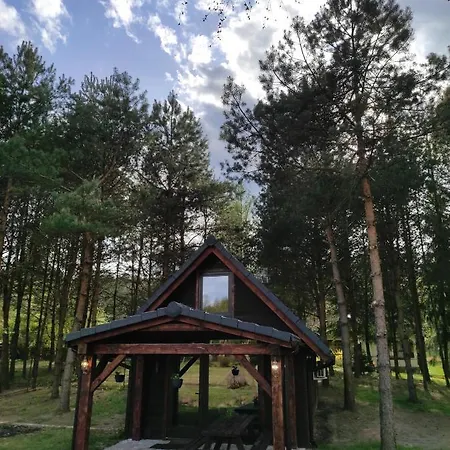 Dom Nad Stawem Krawno 펜션