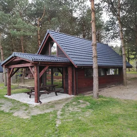 Dom Nad Stawem Krawno 펜션